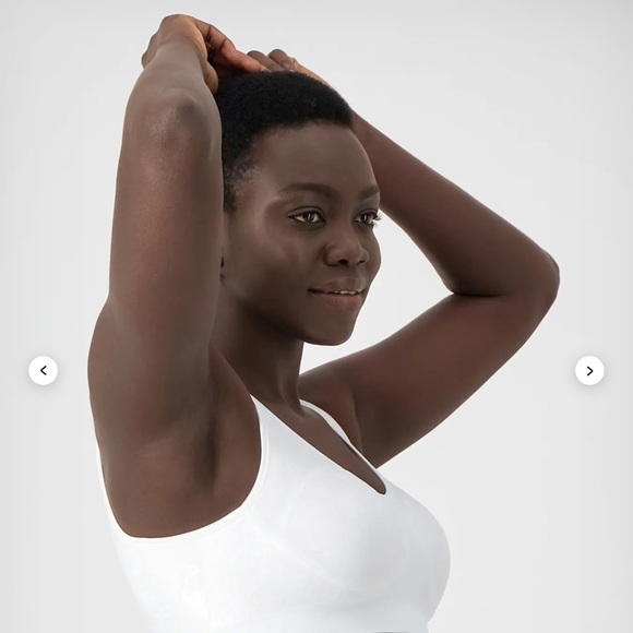 Bali White Comfort Bra. Cool Comfort Fabric. NWT - Picture 3 of 8